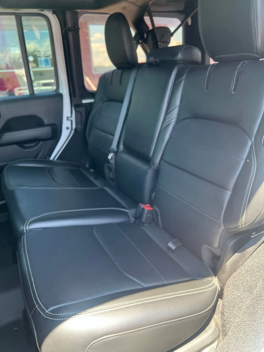 2022 Jeep Wrangler Unlimited Sahara 4xe — photo 21