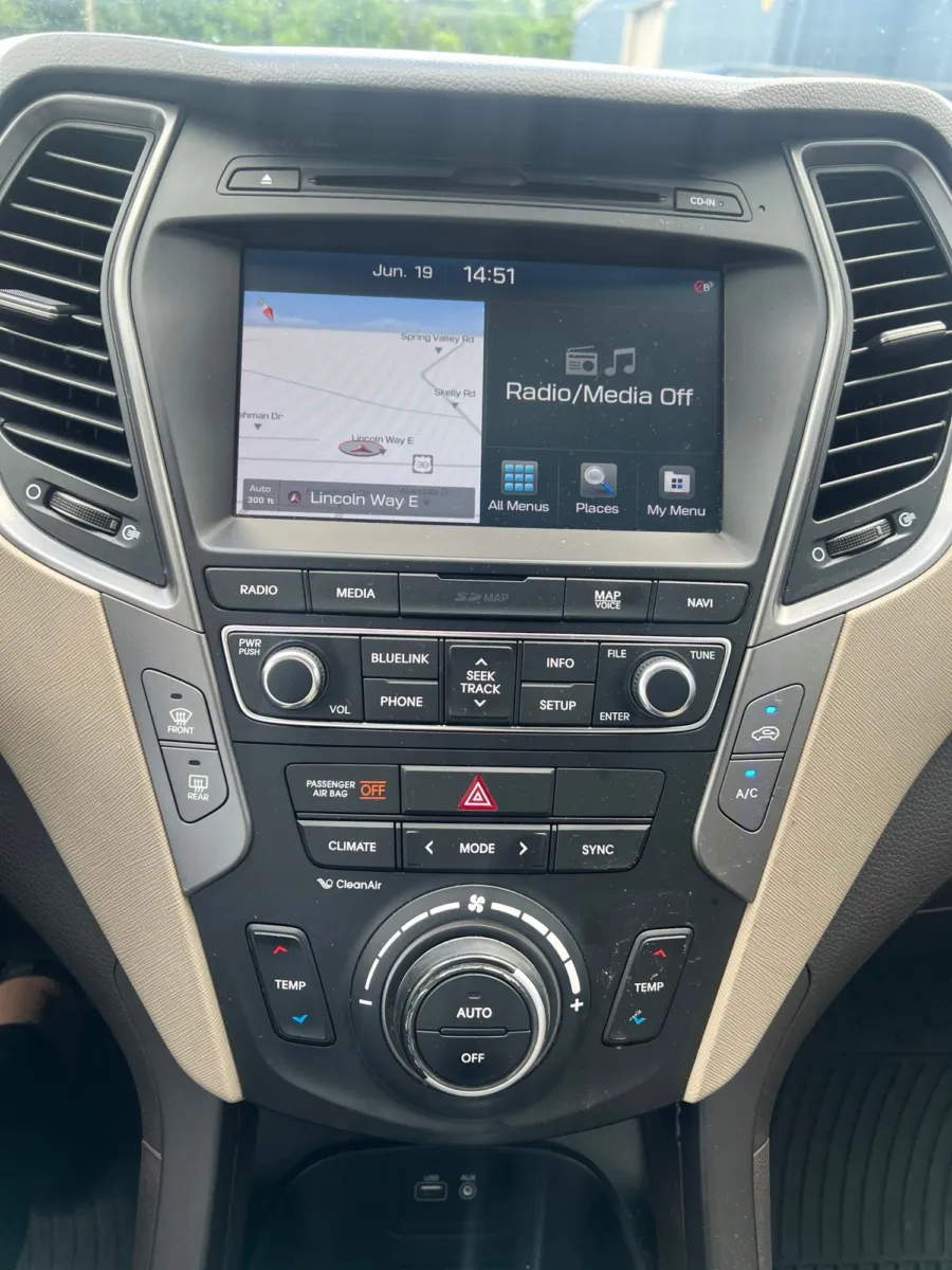 2017 Hyundai Santa Fe Sport 2.0T Ultimate — photo 14