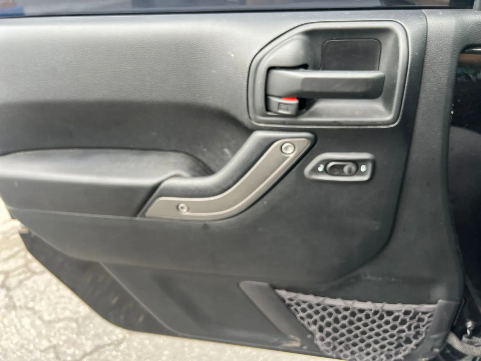 2017 Jeep Wrangler Unlimited Sport — photo 17