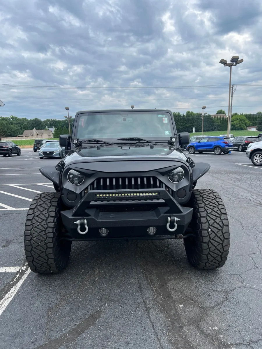 2017 Jeep Wrangler Unlimited Sport — photo 9