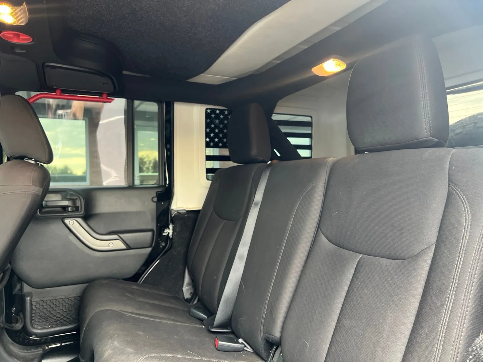 2017 Jeep Wrangler Unlimited Sport — photo 20