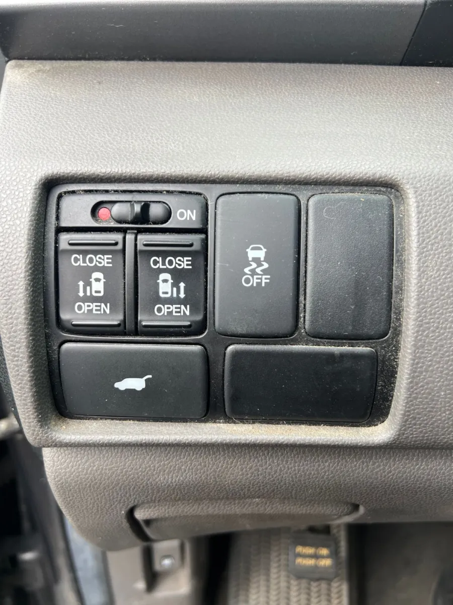2012 Honda Odyssey EX-L — photo 17