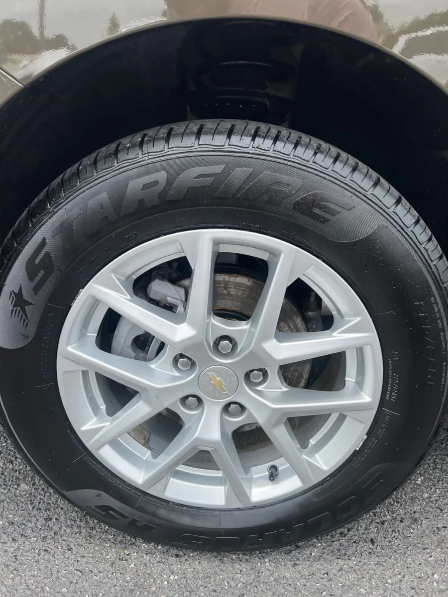 2023 Chevrolet Equinox LT — photo 10