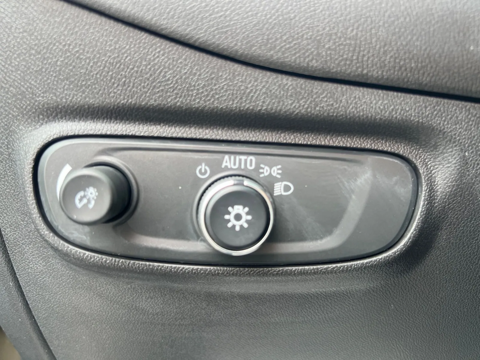 2023 Chevrolet Equinox LT — photo 22