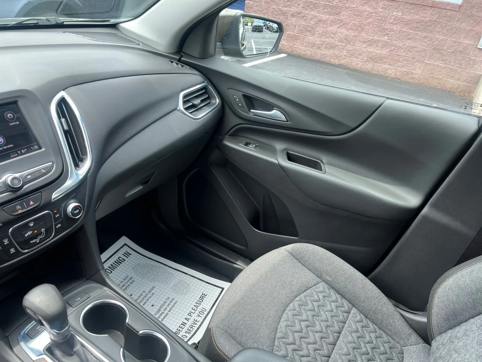 2023 Chevrolet Equinox LT — photo 12