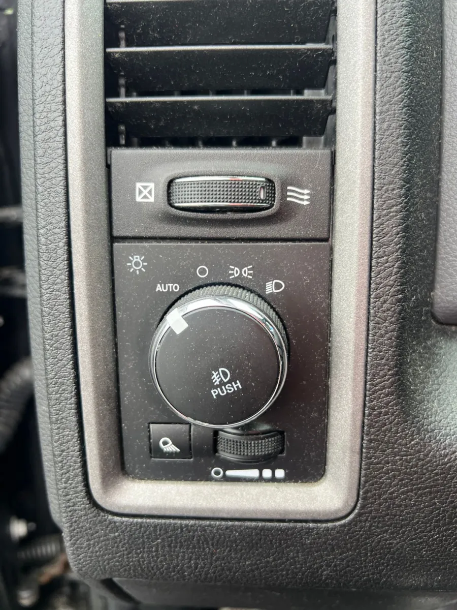 2018 Ram 1500 Express — photo 18