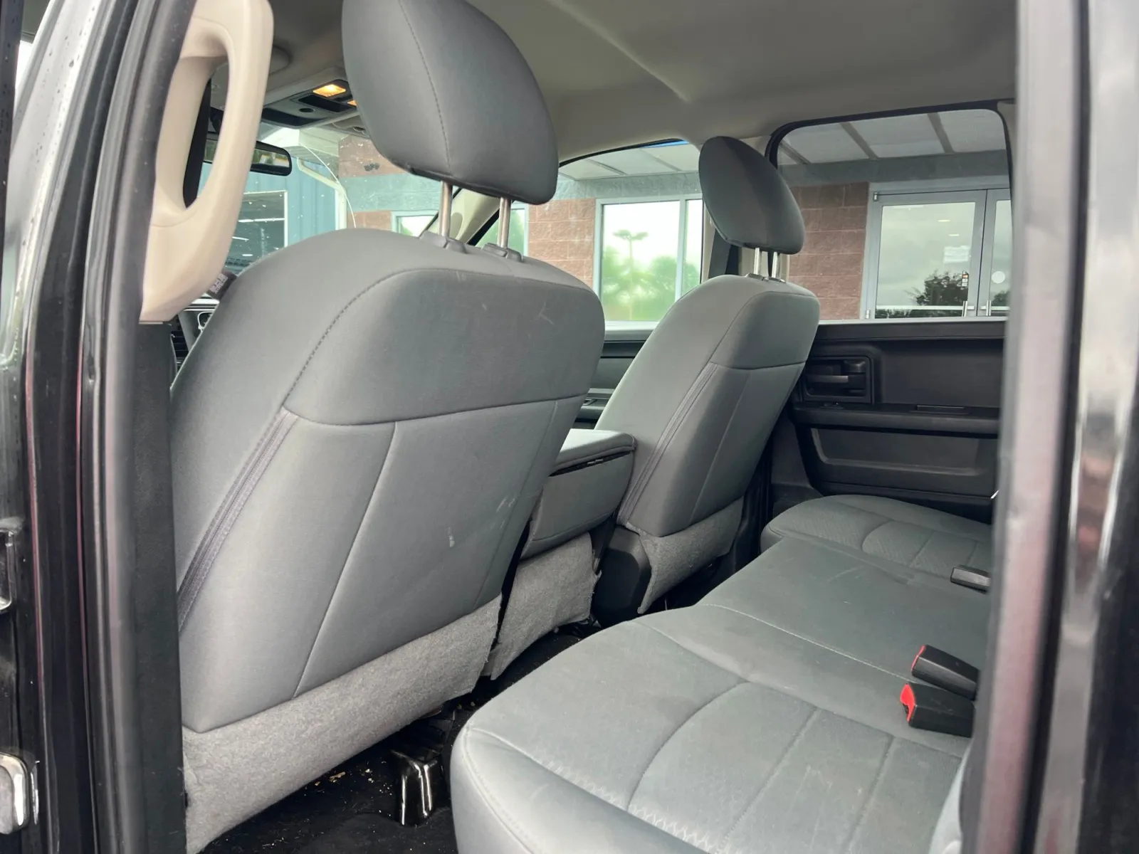 2018 Ram 1500 Express — photo 21