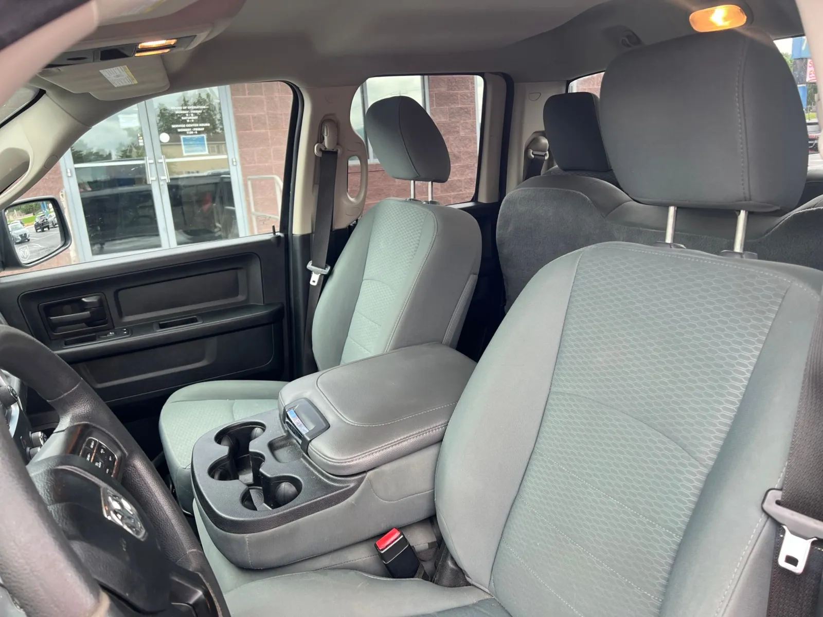 2018 Ram 1500 Express — photo 10