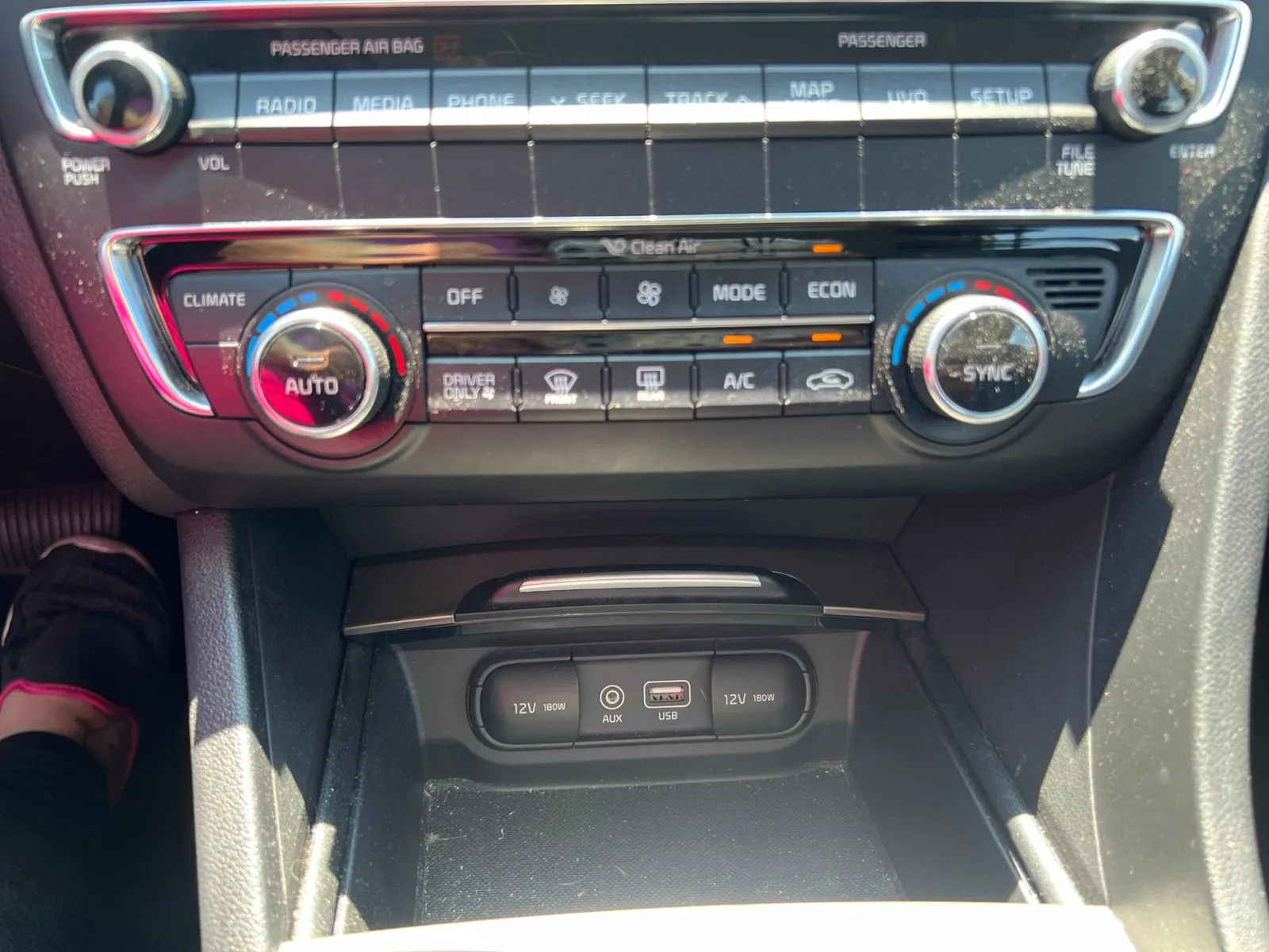 2017 Kia Optima Hybrid EX — photo 17