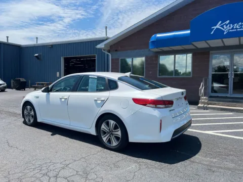 More photos of 2017 Kia Optima Hybrid EX at Kyner's Auto Sales, Inc., PA