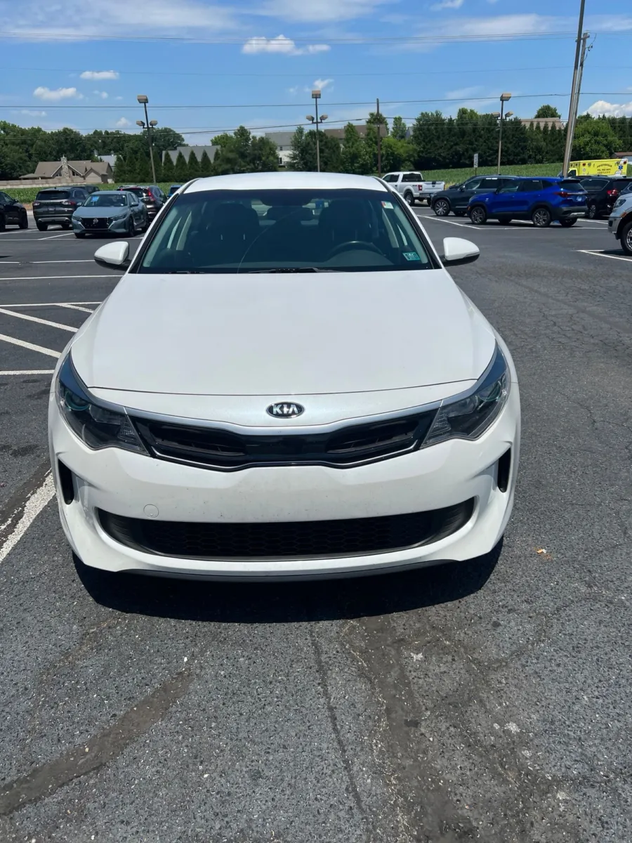 2017 Kia Optima Hybrid EX — photo 9