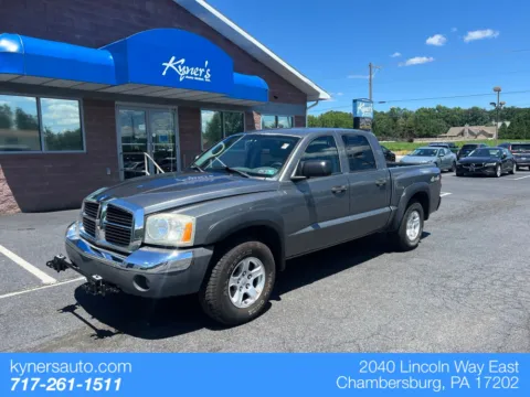 Gray 2005 Dodge Dakota SLT for sale in Chambersburg, PA