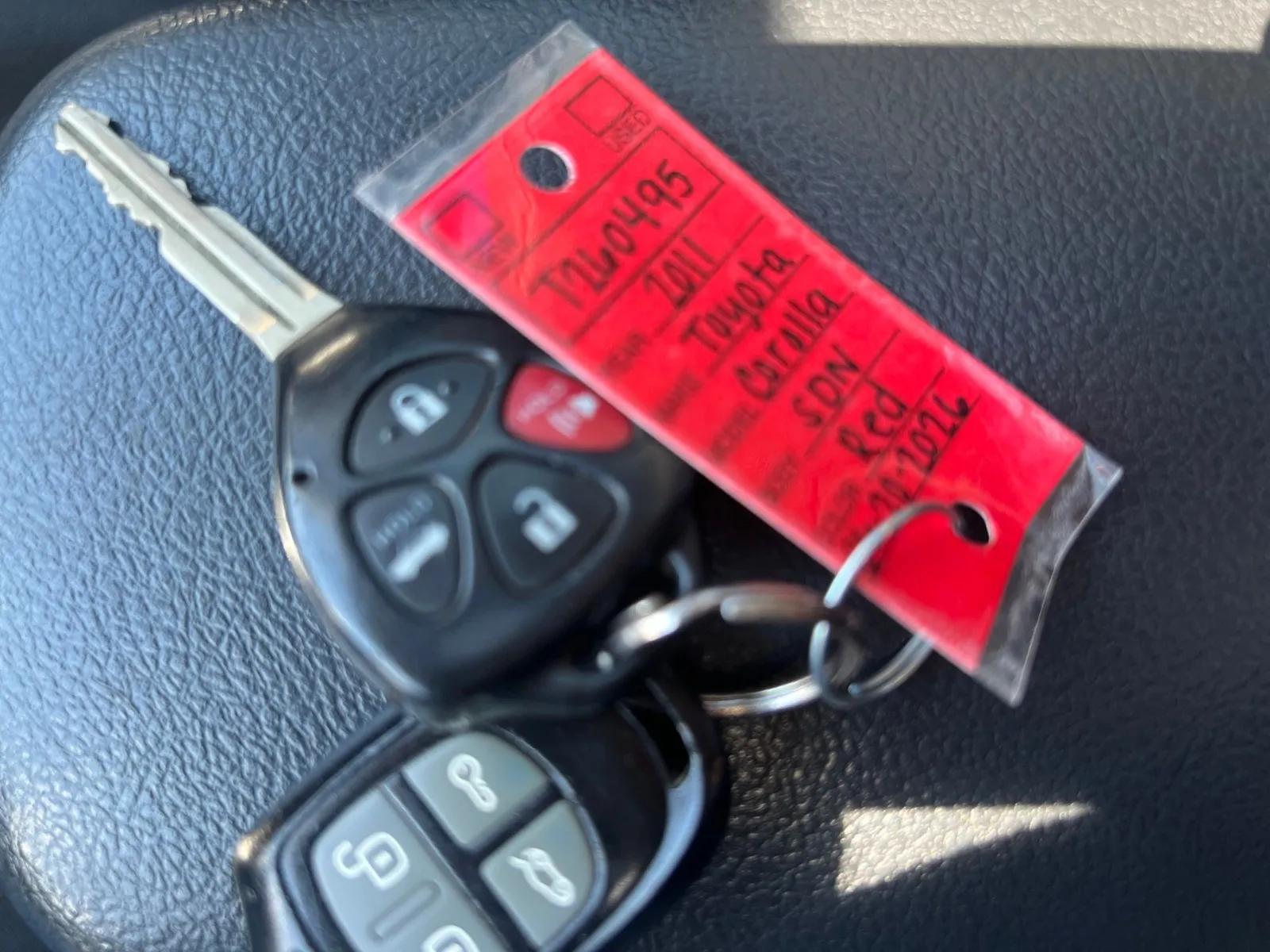 2011 Toyota Corolla S — photo 24