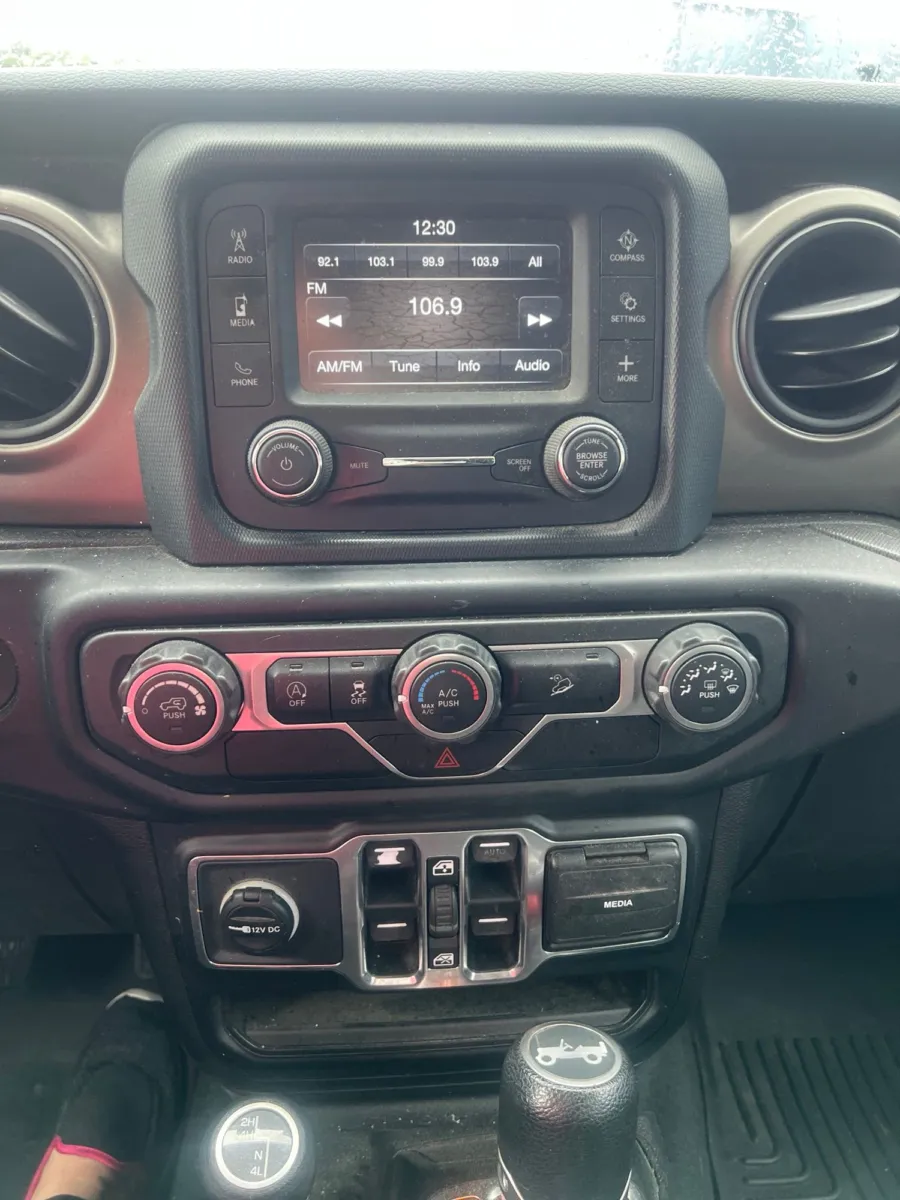 2019 Jeep Wrangler Unlimited Sport S — photo 15