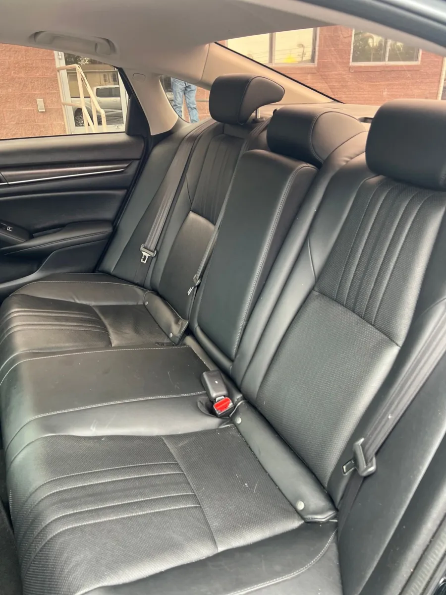 2020 Honda Accord EX-L — photo 23