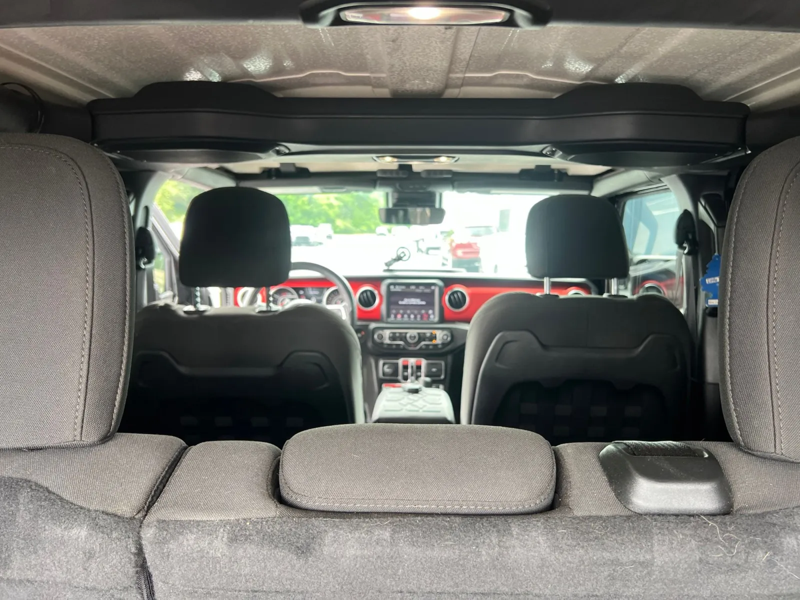 2020 Jeep Wrangler Unlimited Rubicon — photo 31