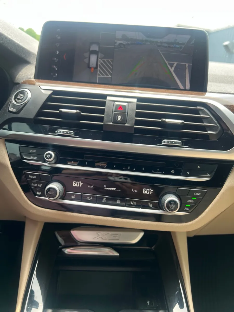 2018 BMW X3 xDrive30i — photo 14