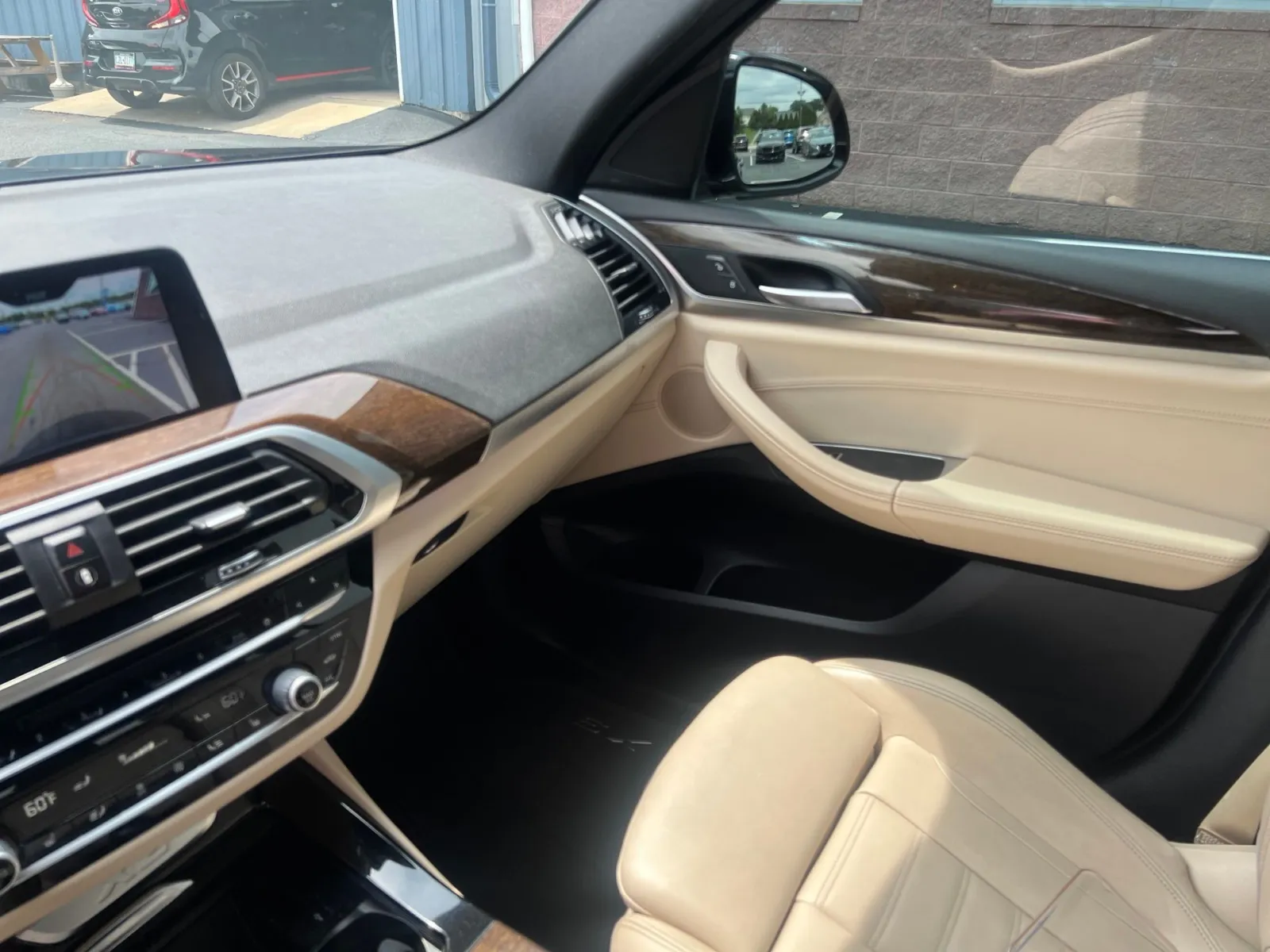 2018 BMW X3 xDrive30i — photo 10