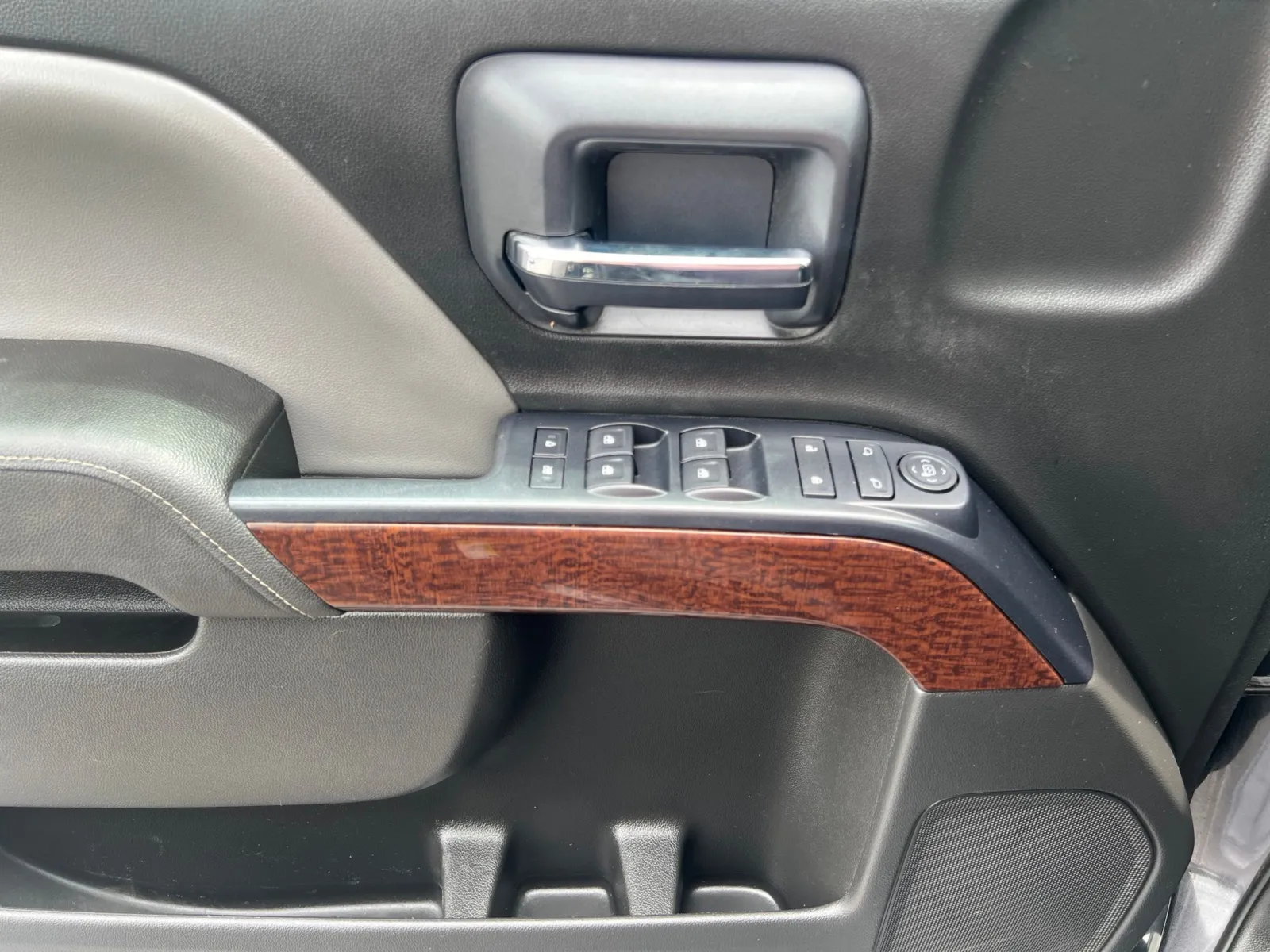 2015 GMC Sierra 1500 SLE — photo 20