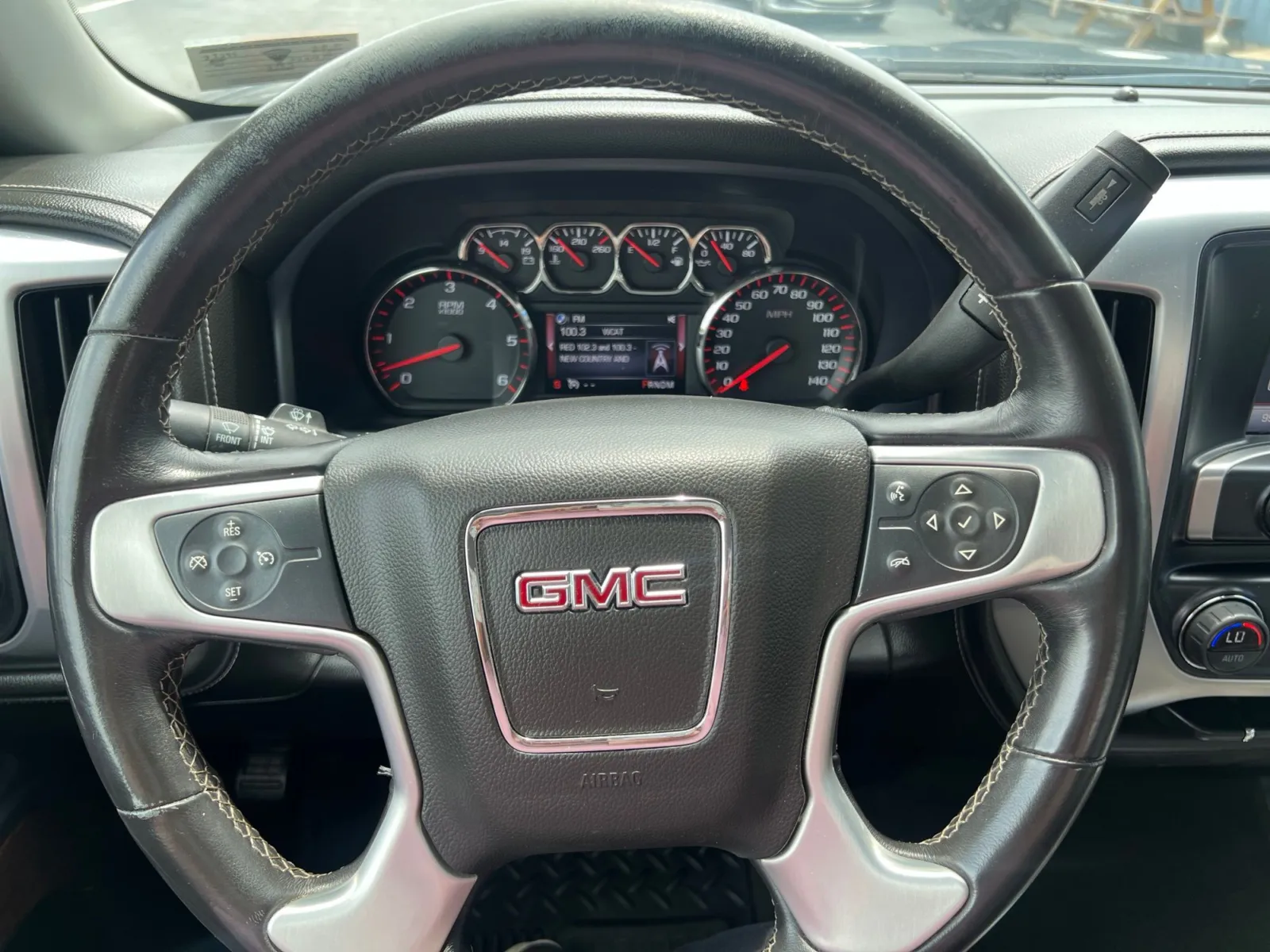 2015 GMC Sierra 1500 SLE — photo 14