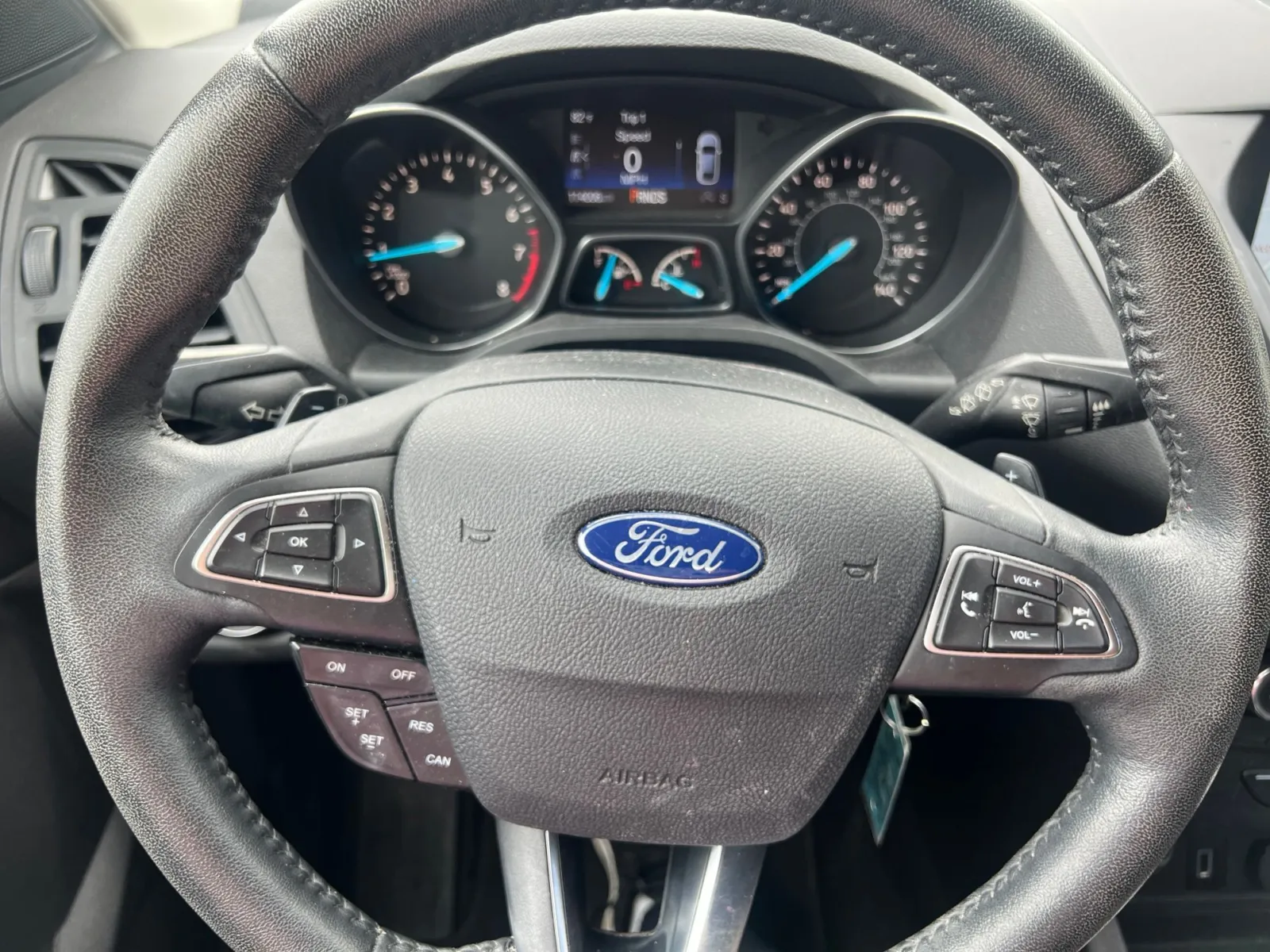 2017 Ford Escape SE — photo 13
