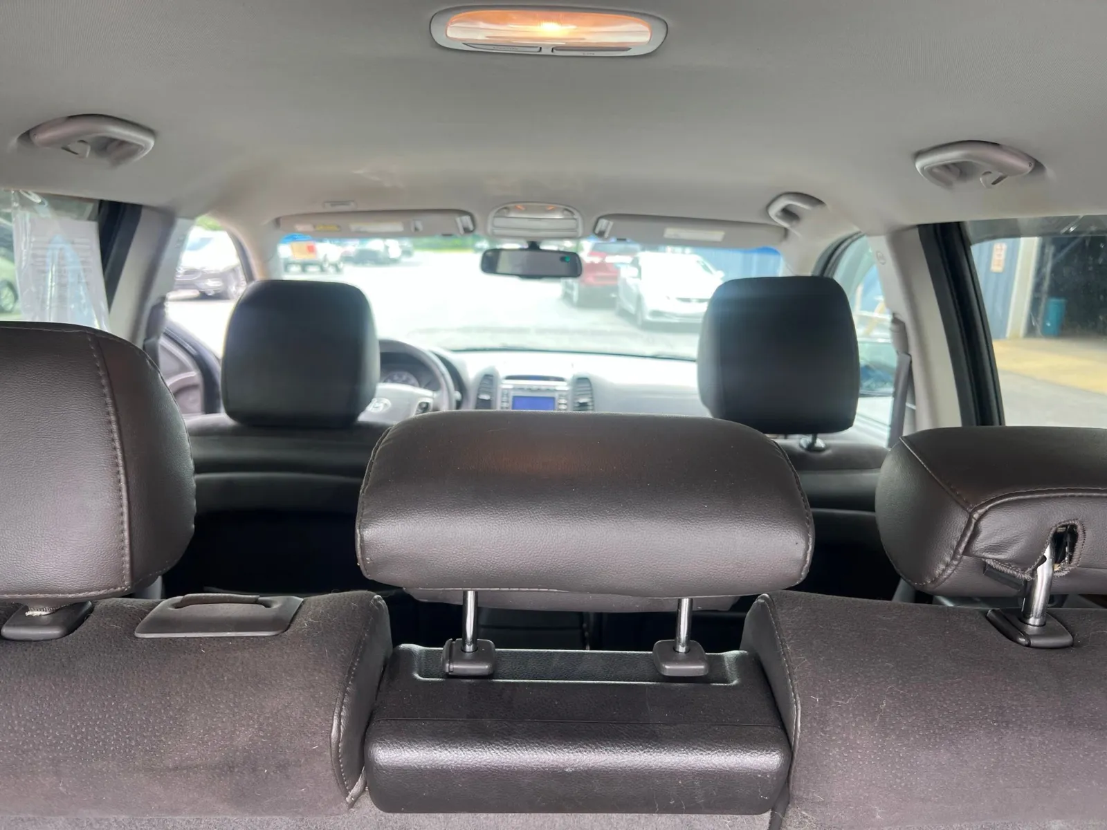 2011 Hyundai Santa Fe SE — photo 24