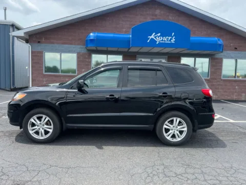 Another view of 2011 Hyundai Santa Fe SE for sale in Chambersburg, PA at Kyner's Auto Sales, Inc.