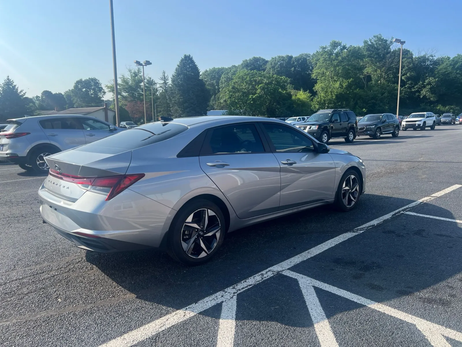 2023 Hyundai Elantra SEL — photo 6