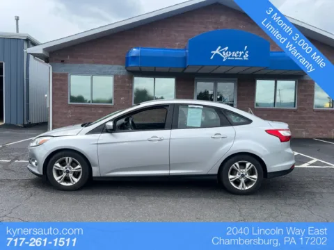 Silver 2012 Ford Focus SE for sale in Chambersburg, PA