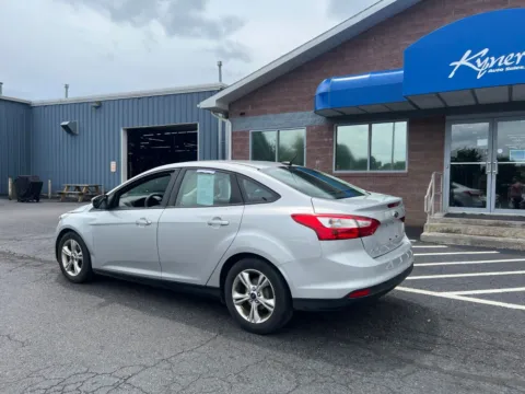 Another view of 2012 Ford Focus SE for sale in Chambersburg, PA at Kyner's Auto Sales, Inc.