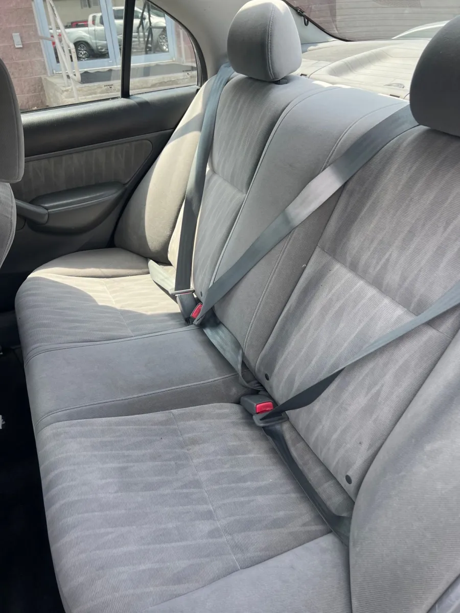 2005 Honda Civic — photo 19