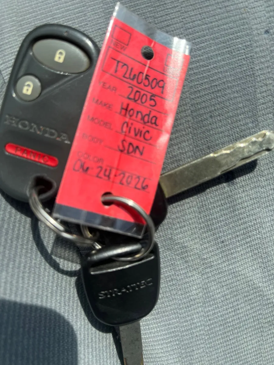 2005 Honda Civic — photo 21