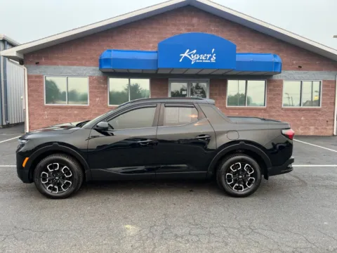 Another view of 2022 Hyundai Santa Cruz SEL Premium for sale in Chambersburg, PA at Kyner's Auto Sales, Inc.