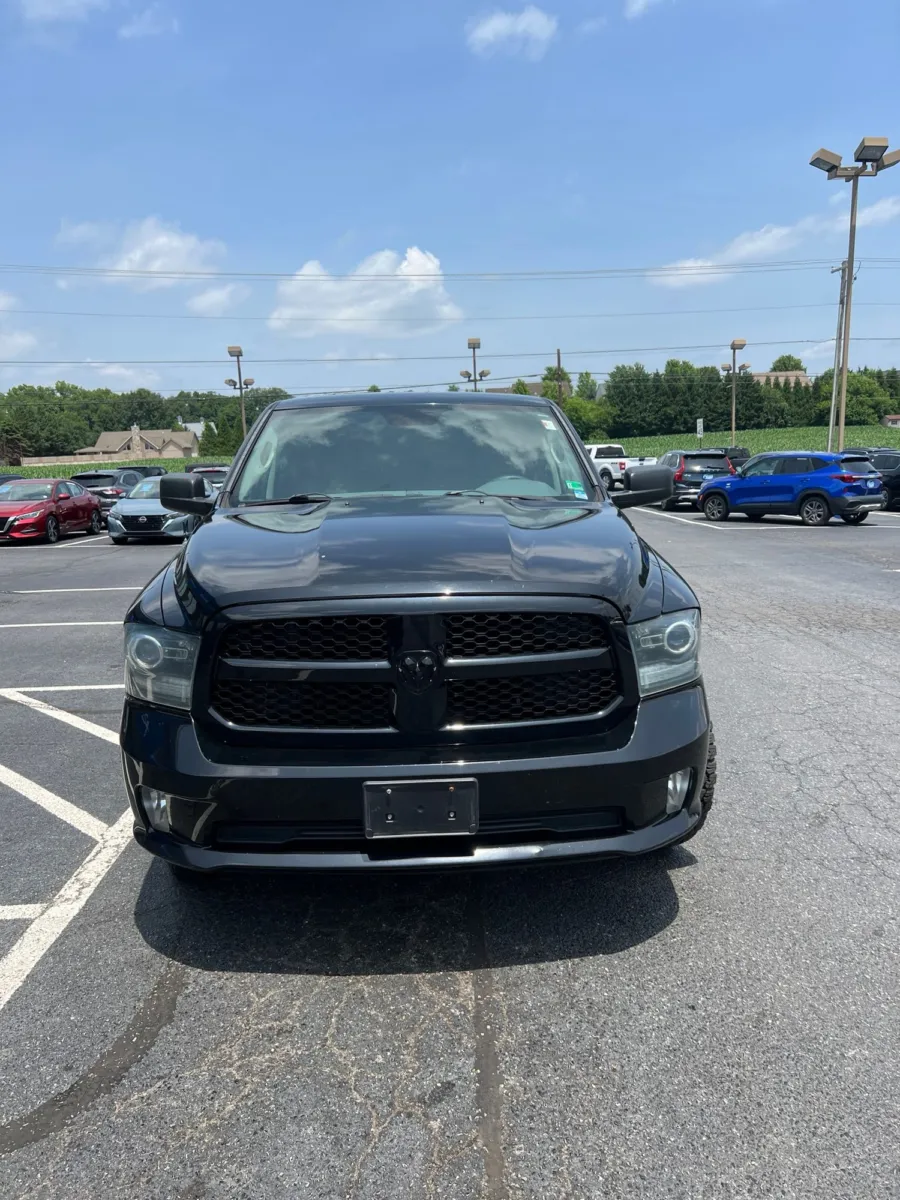 2014 Ram 1500 Express — photo 8