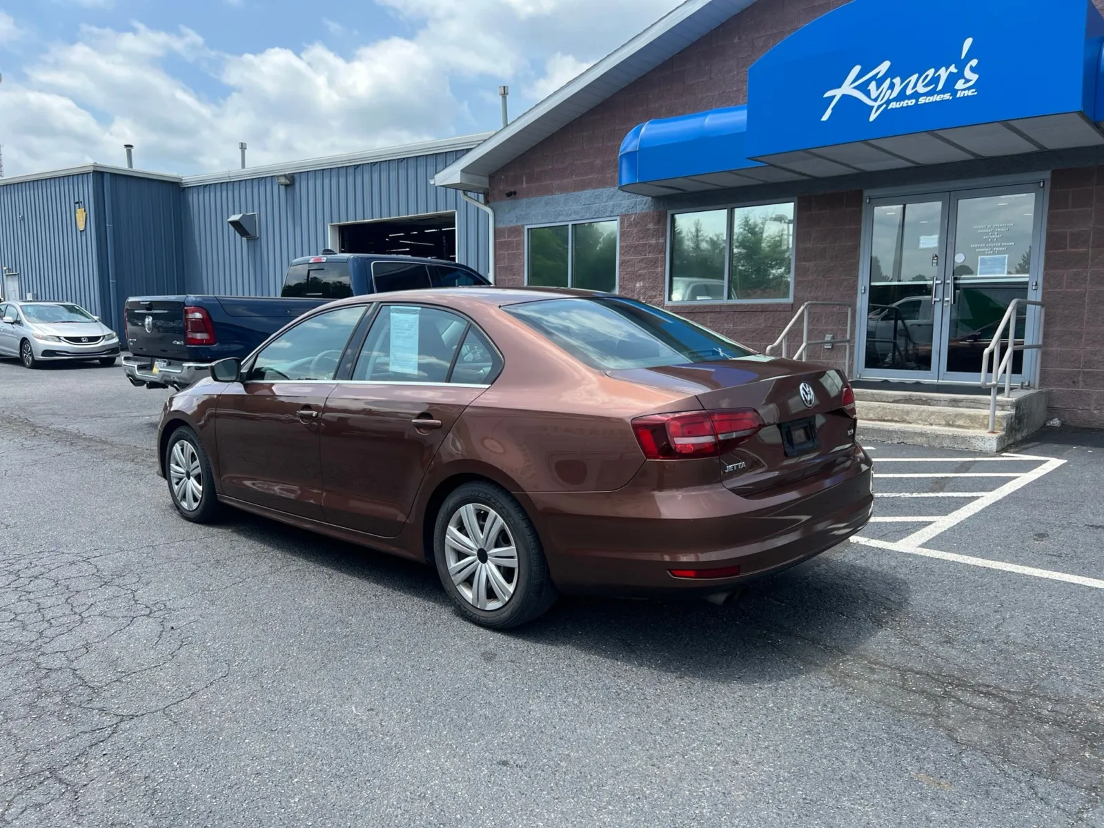 2017 Volkswagen Jetta 1.4T S — photo 4