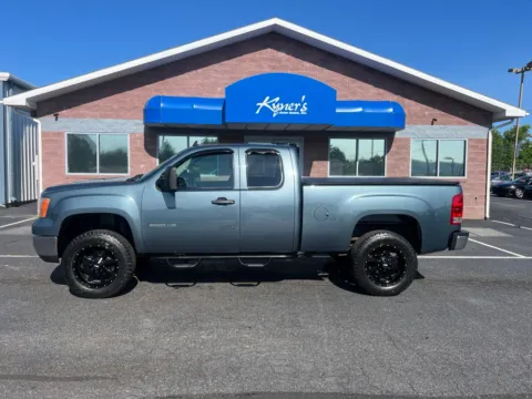 Photos of 2010 GMC Sierra 2500 HD SLE for sale in Chambersburg, PA at Kyner's Auto Sales, Inc.
