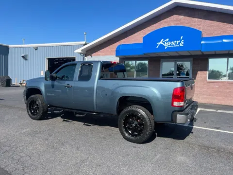 Another view of 2010 GMC Sierra 2500 HD SLE for sale in Chambersburg, PA at Kyner's Auto Sales, Inc.