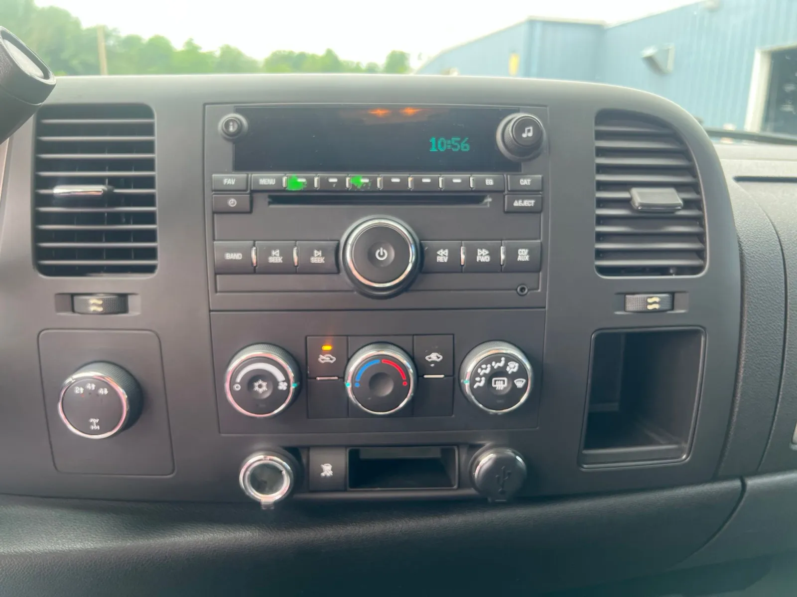2010 GMC Sierra 2500HD SLE — photo 15
