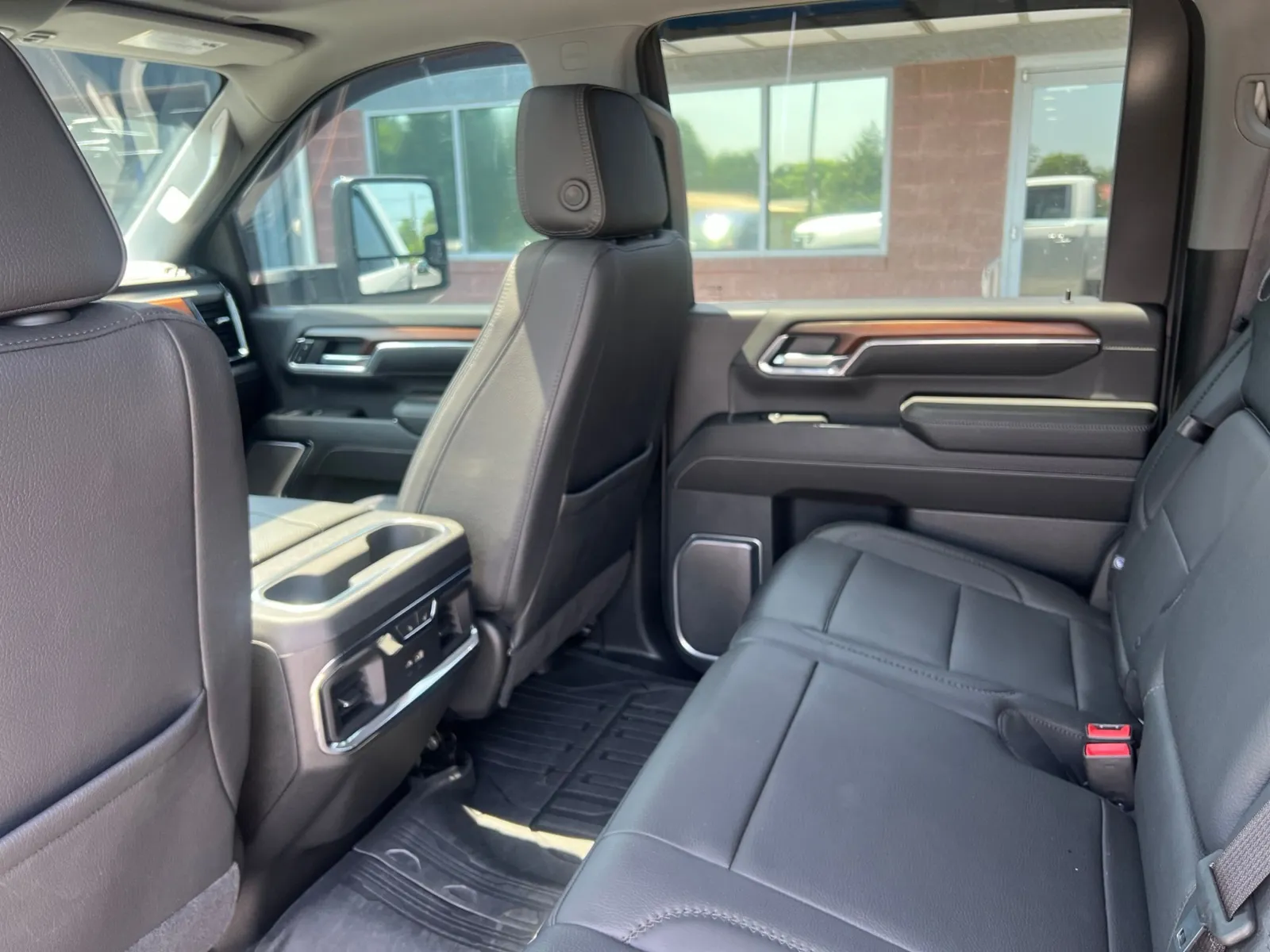 2024 GMC Sierra 2500HD Denali — photo 26