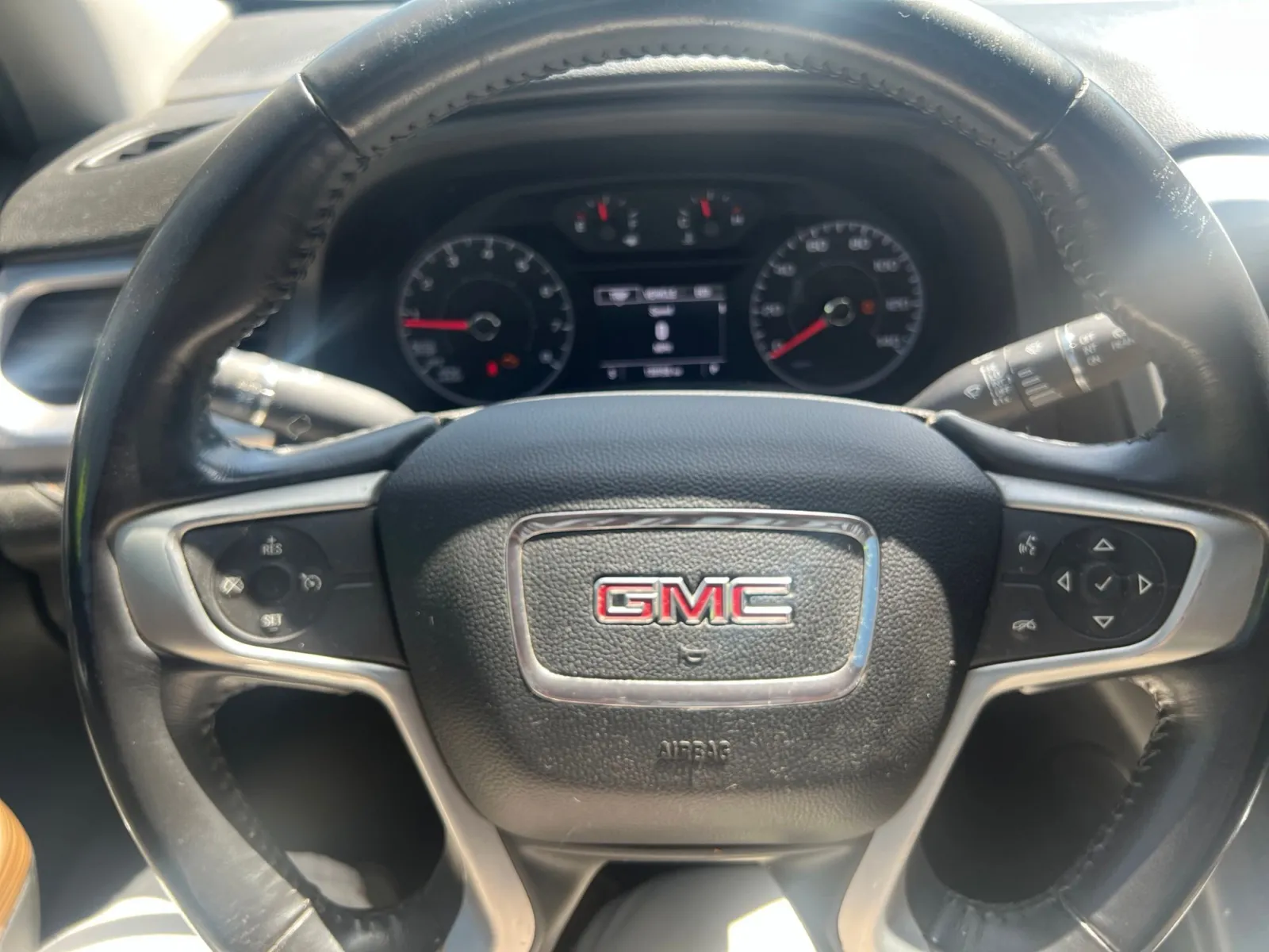 2017 GMC Acadia SLE-1 — photo 12