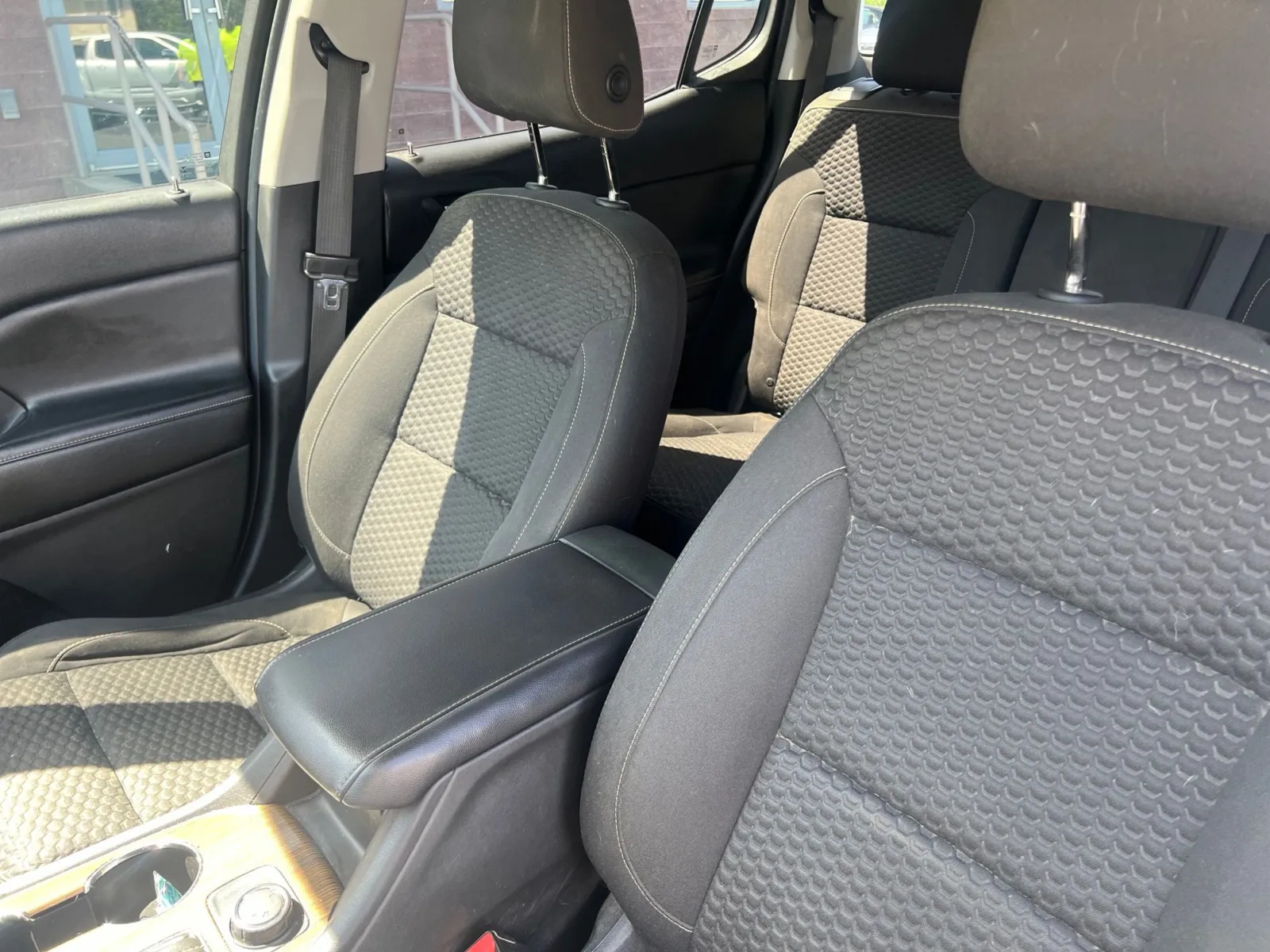 2017 GMC Acadia SLE-1 — photo 10