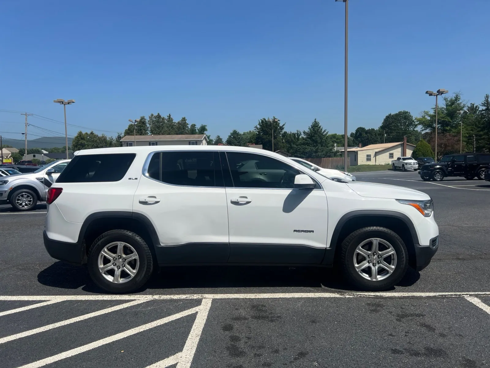 2017 GMC Acadia SLE-1 — photo 6