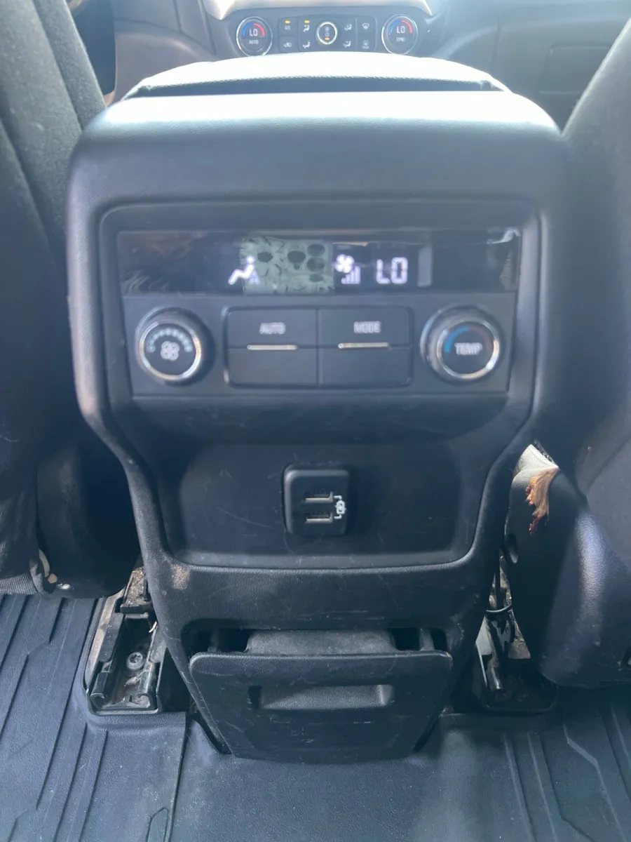 2017 GMC Acadia SLE-1 — photo 24