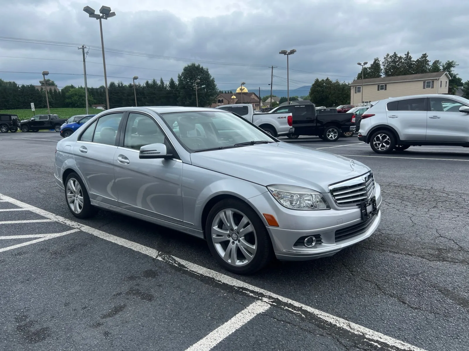 2010 Mercedes-Benz C-Class C 300 — photo 7