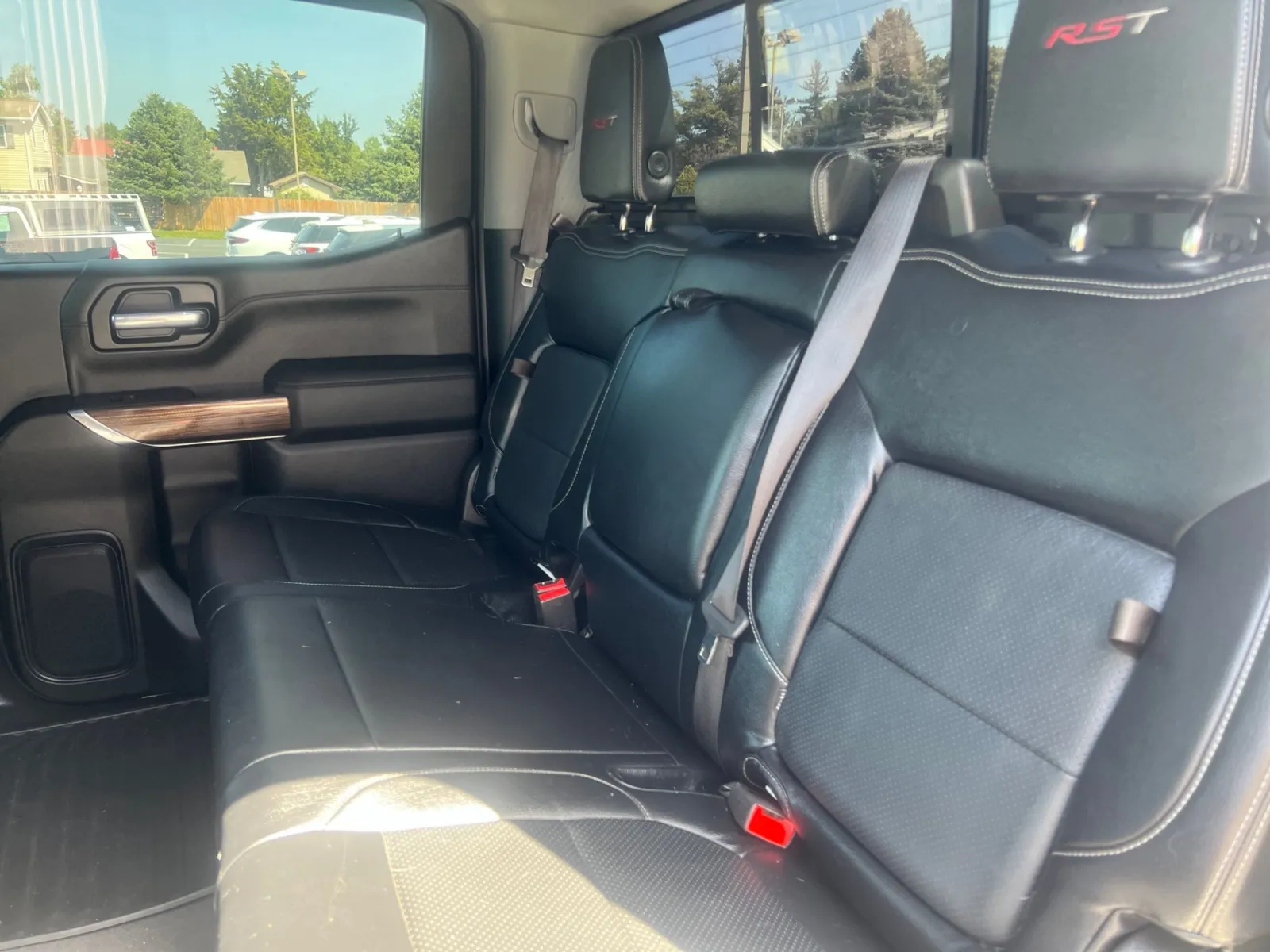 2020 Chevrolet Silverado 1500 RST — photo 24
