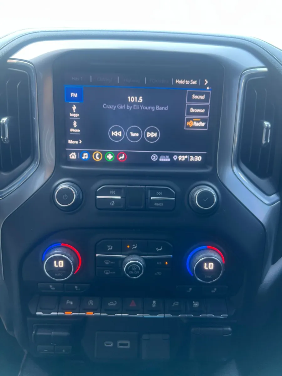 2020 Chevrolet Silverado 1500 RST — photo 14
