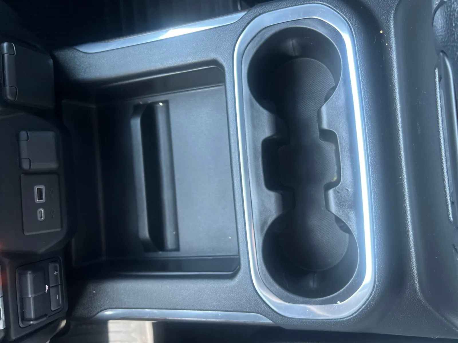 2020 Chevrolet Silverado 1500 RST — photo 17