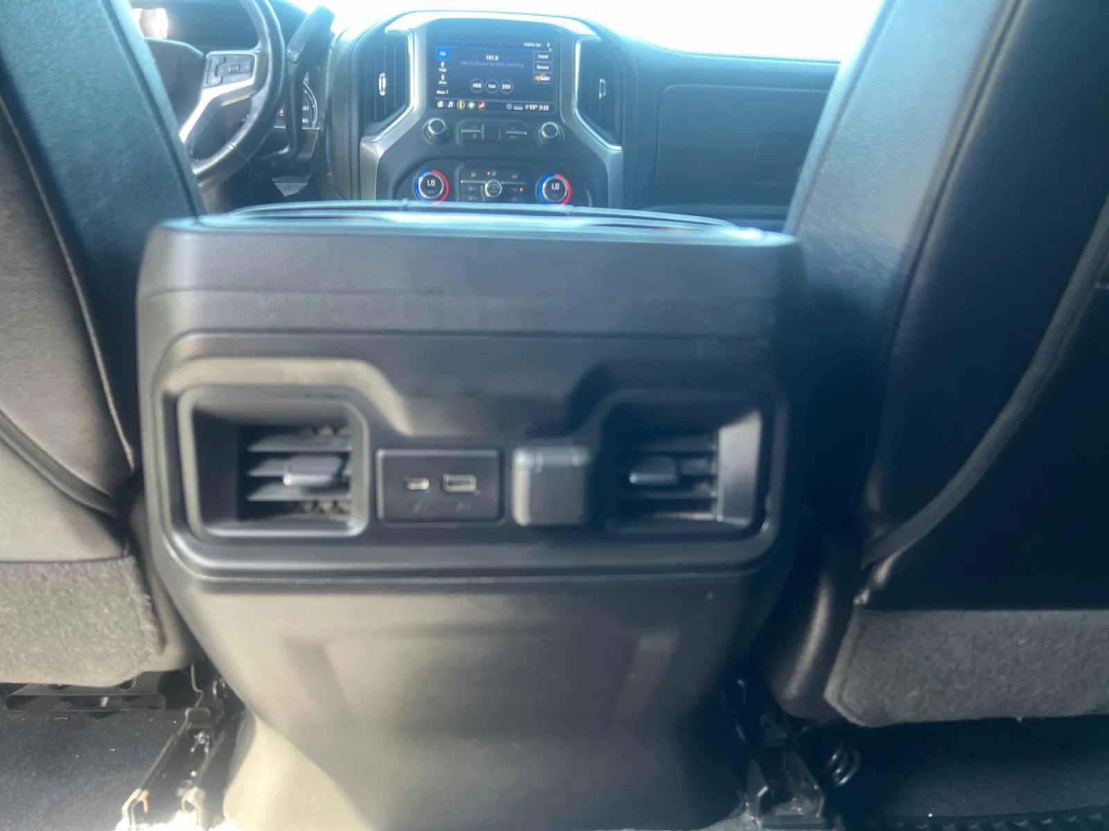2020 Chevrolet Silverado 1500 RST — photo 25