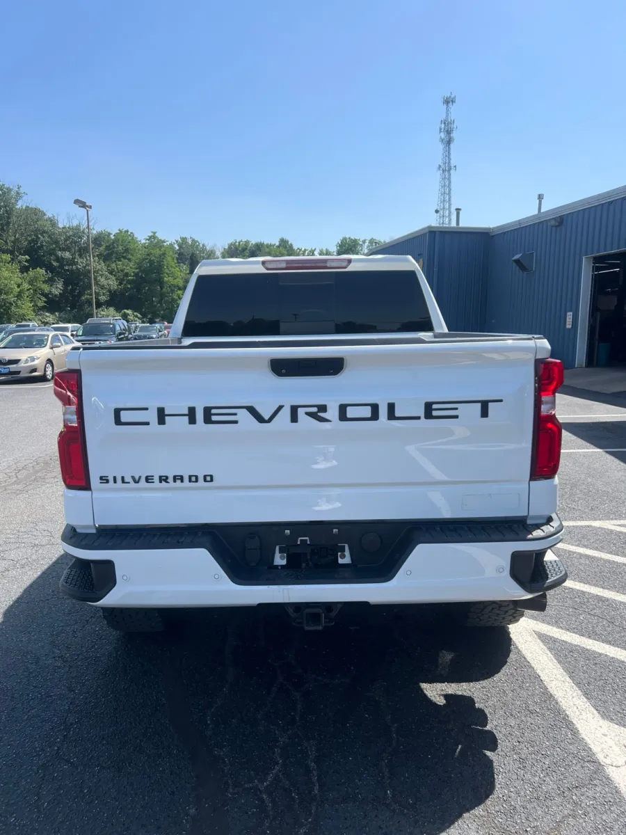 2020 Chevrolet Silverado 1500 RST — photo 6