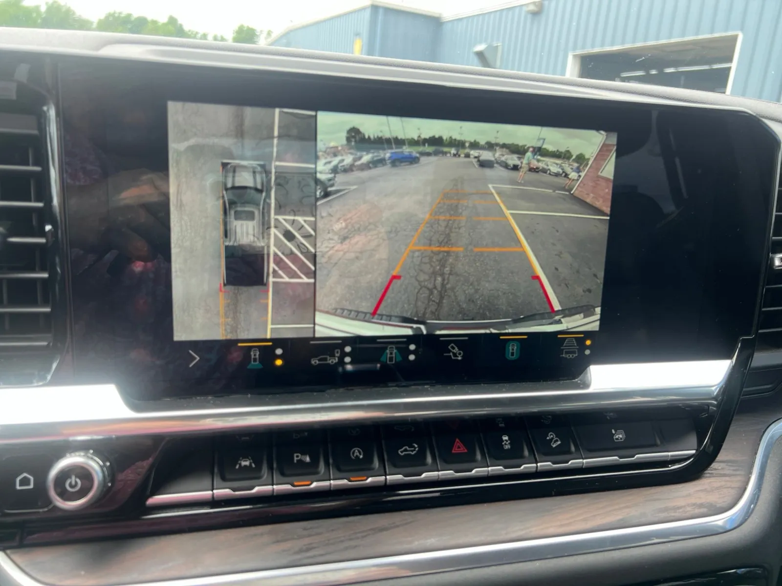 2022 GMC Sierra 1500 SLT — photo 17